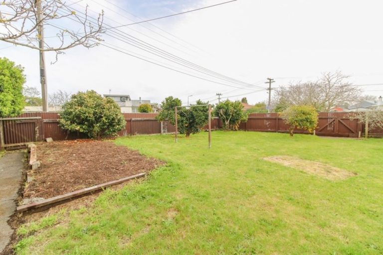 Photo of property in 2 Poutini Street, Whanganui East, Whanganui, 4500