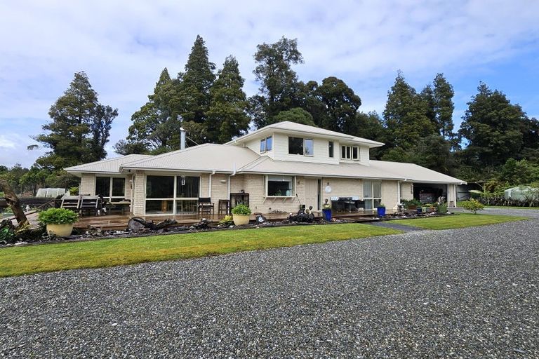 Photo of property in 233 Taramakau Highway, Kumara Junction, Kumara, 7875