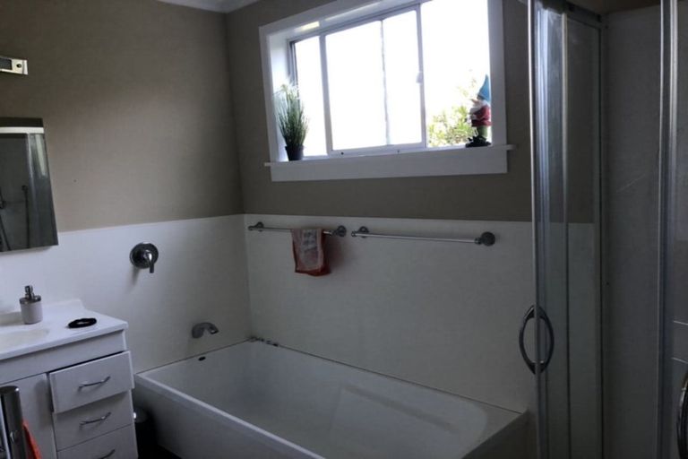 Photo of property in 17a Junction Street, Welbourn, New Plymouth, 4310