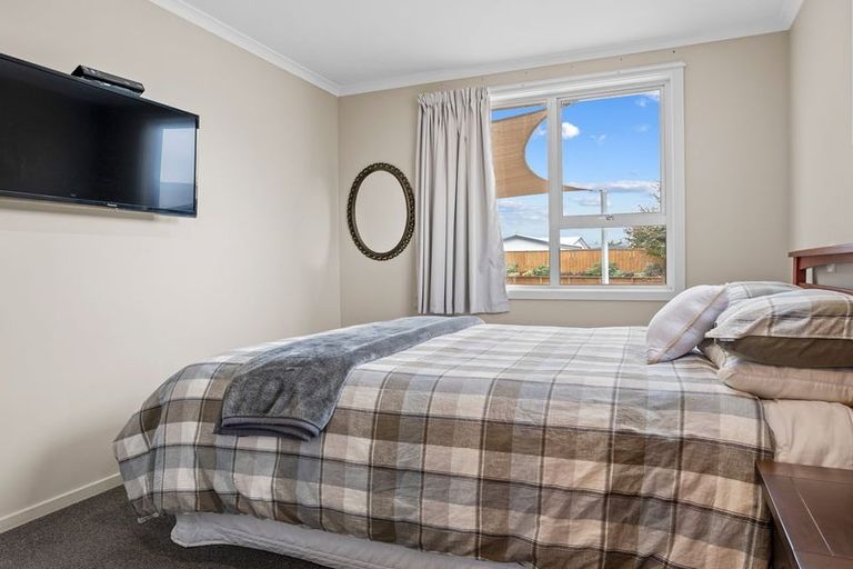 Photo of property in 27 Sealy Street, Twizel, 7901