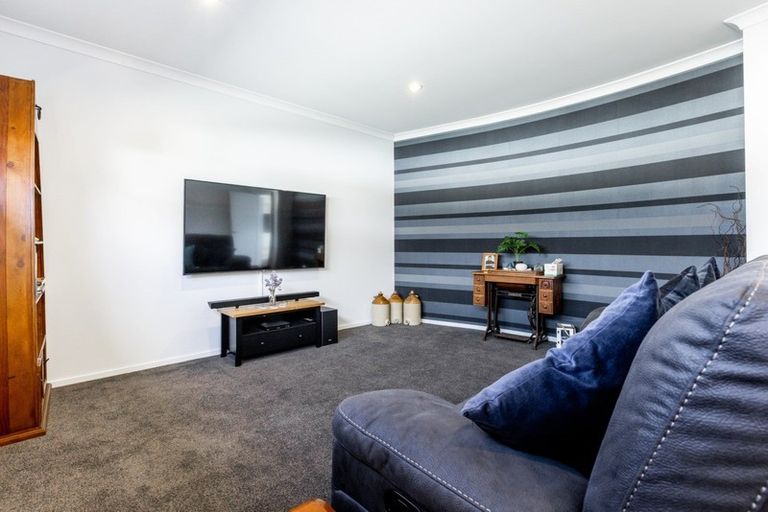 Photo of property in 28a King Street, Taradale, Napier, 4112