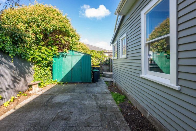 Photo of property in 14 Wellington Street, Phillipstown, Christchurch, 8011
