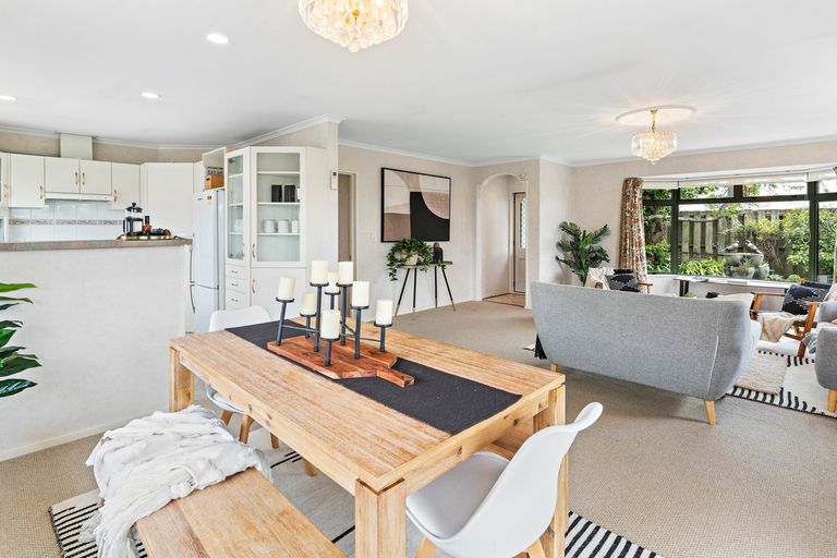 Photo of property in 143 Dixon Street, Masterton, 5810