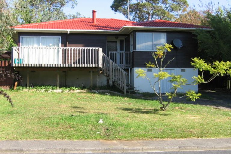 Photo of property in 64 Awaruku Road, Torbay, Auckland, 0630