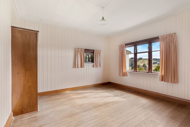 Photo of property in 32 Mornington Road, Balaclava, Dunedin, 9011
