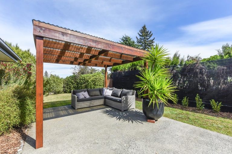 Photo of property in 8 Ngawhatu Road, Stoke, Nelson, 7011