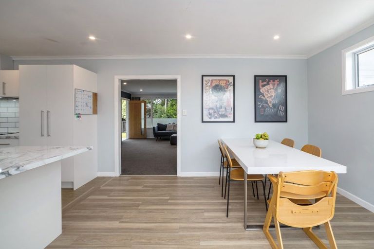 Photo of property in 14 Mahupuku Street, Greytown, 5712