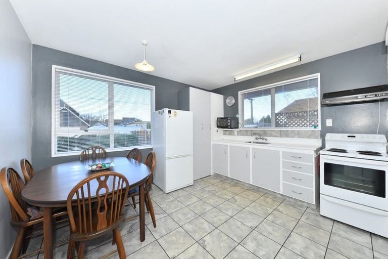 Photo of property in 363 Withells Road, Avonhead, Christchurch, 8042