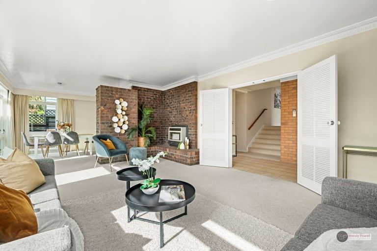 Photo of property in 12 Chichester Drive, Pinehaven, Upper Hutt, 5019