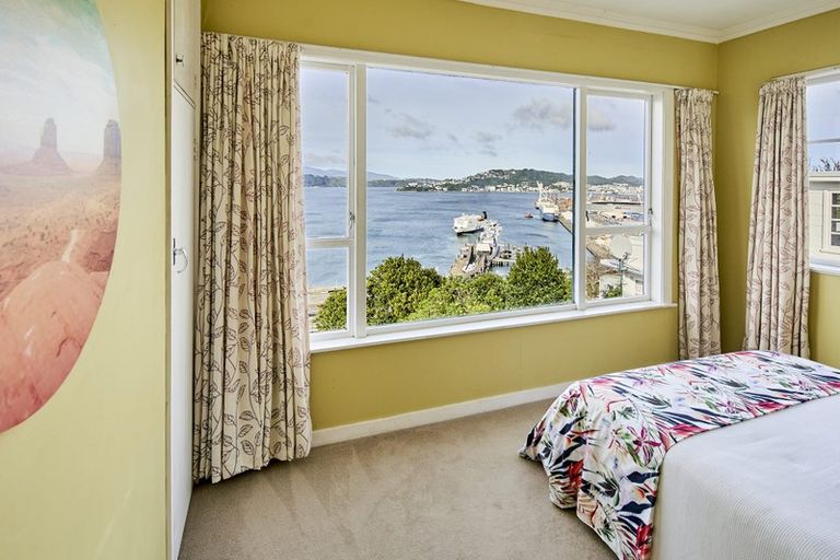 Photo of property in 143 Barnard Street, Wadestown, Wellington, 6012