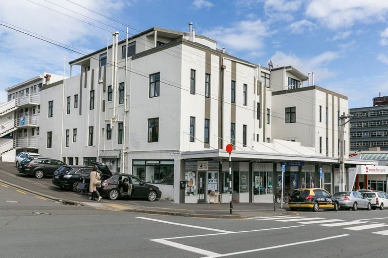Photo of property in 24u3 Elizabeth Street, Mount Victoria, Wellington, 6011