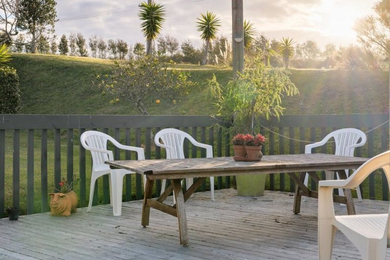 Photo of property in 117 Athenree Road, Athenree, Katikati, 3177