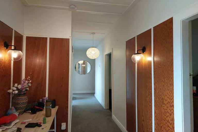 Photo of property in 106 Mortimer Terrace, Brooklyn, Wellington, 6021