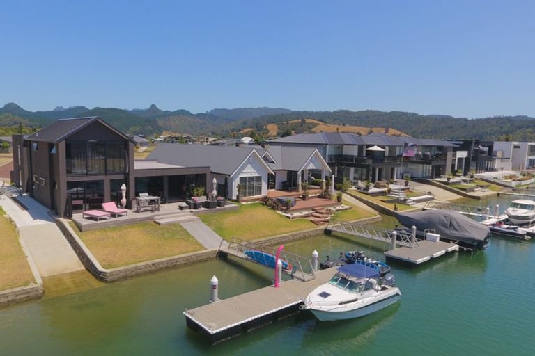 Photo of property in 118 Motu Iti, Pauanui, Hikuai, 3579