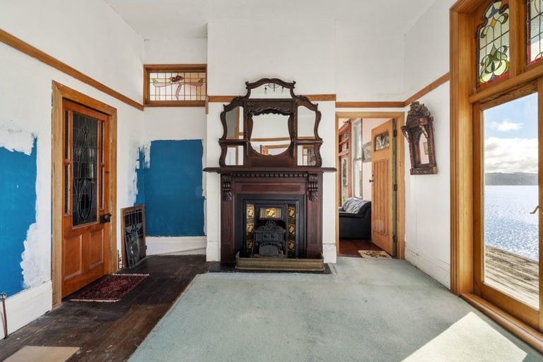 Photo of property in 3 Oriental Terrace, Oriental Bay, Wellington, 6011