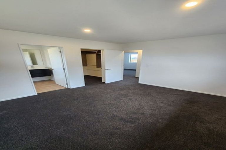 Photo of property in 10 Ellmers Street, Woodend, 7610