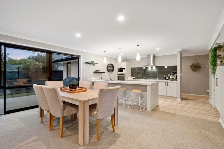 Photo of property in 59 Kahuparere Crescent, Pyes Pa, Tauranga, 3112