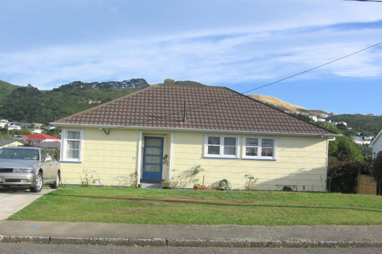 Photo of property in 5 Fisher Street, Johnsonville, Wellington, 6037