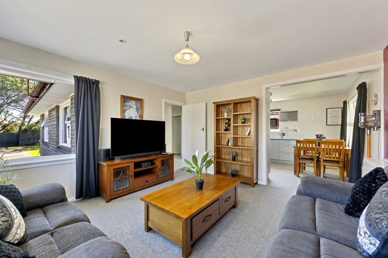 Photo of property in 32 Carters Road, Aranui, Christchurch, 8061
