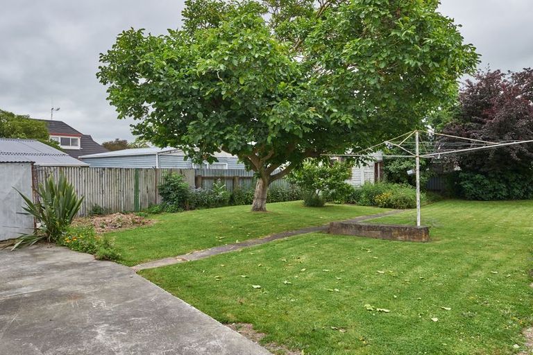 Photo of property in 9 Chelwood Street, Takaro, Palmerston North, 4412