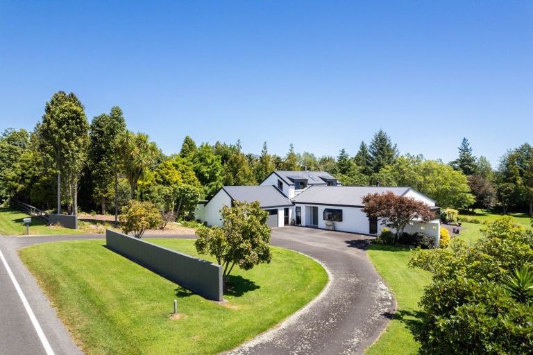 Photo of property in 1298 Egmont Road, Egmont Village, Inglewood, 4386