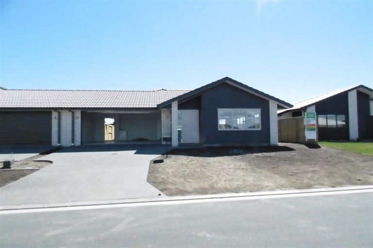 Photo of property in 10 Furlong Street, Hawera, 4610