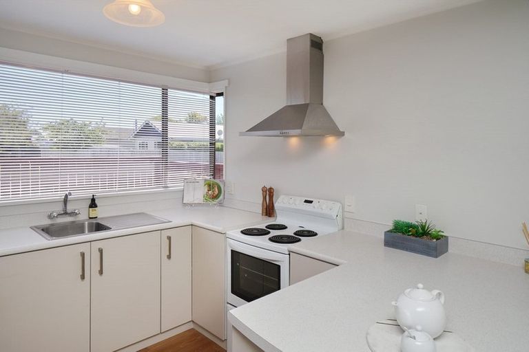 Photo of property in 150 Neville Street, Spreydon, Christchurch, 8024