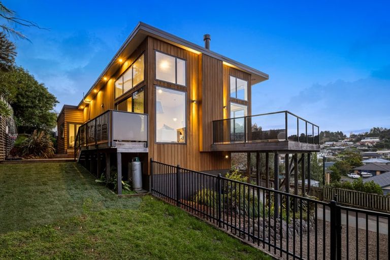 Photo of property in 21 Ariel Place, Snells Beach, 0920