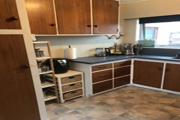 Photo of property in 15a King Street, Taradale, Napier, 4112