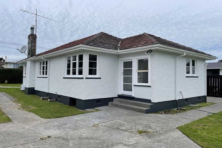 Photo of property in 396 Carrington Street, Upper Vogeltown, New Plymouth, 4310