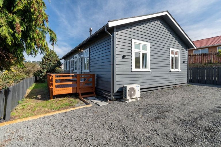 Photo of property in 4 Penrich Street, Abbotsford, Dunedin, 9018