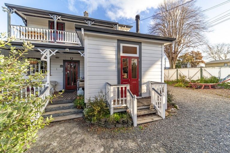 Photo of property in 2 Miller Street, Otane, 4202