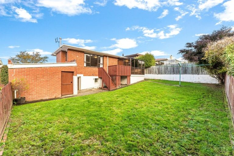 Photo of property in 111 Centennial Avenue, Helensburgh, Dunedin, 9010