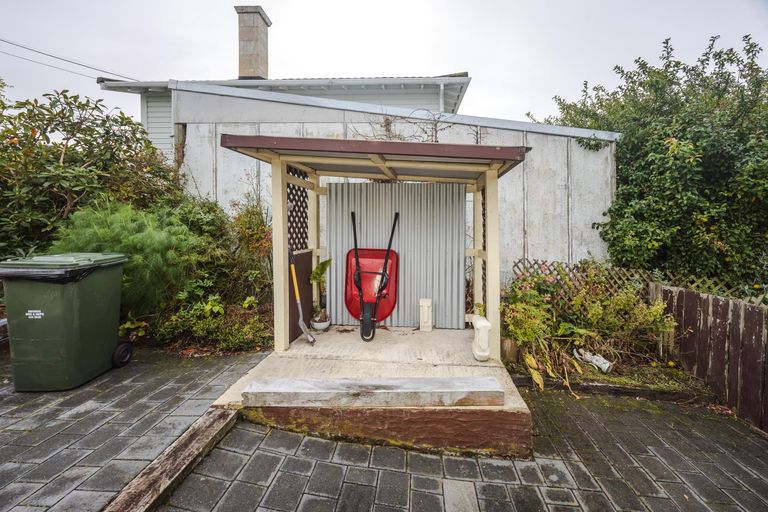Photo of property in 15 Kelvin Street, South Hill, Oamaru, 9400