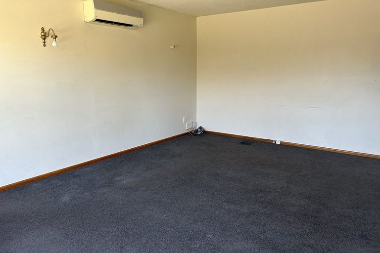 Photo of property in 23 Toorak Avenue, Avonhead, Christchurch, 8042