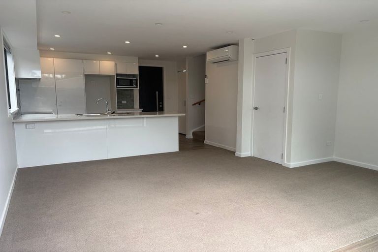 Photo of property in 21 Tireti Road, Titahi Bay, Porirua, 5022