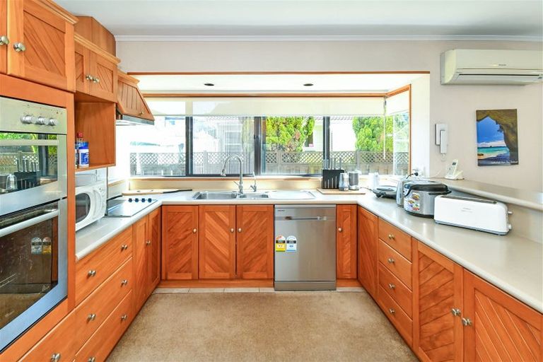 Photo of property in 1/1 Nelson Street, Papakura, 2110