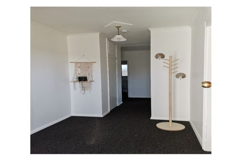 Photo of property in 1 Chester Place, Taradale, Napier, 4112