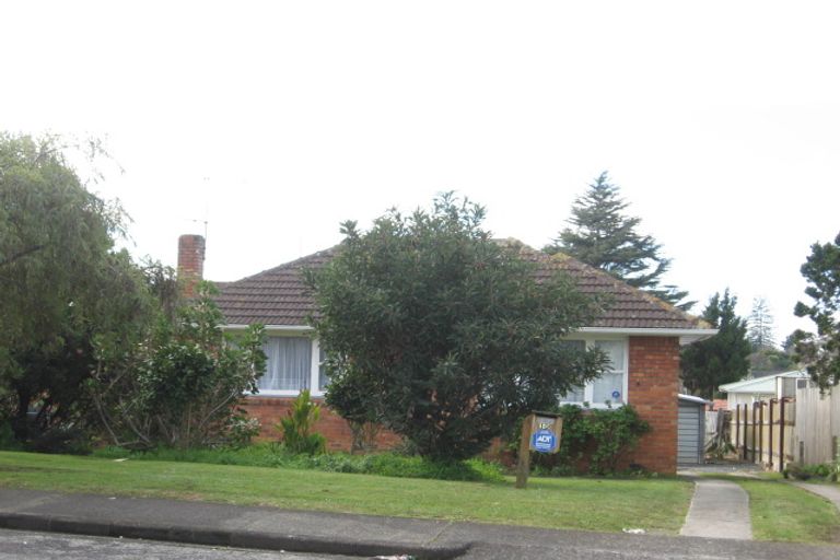Photo of property in 10 Thompson Terrace, Manurewa, Auckland, 2102