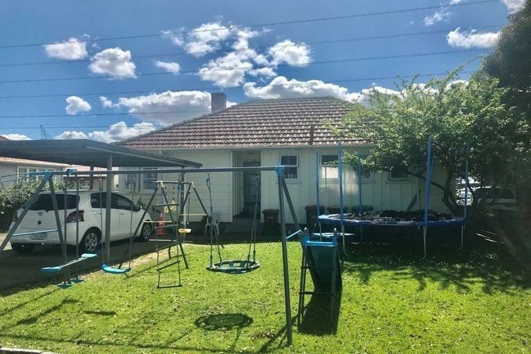 Photo of property in 37b Albatross Road, Red Beach, 0932