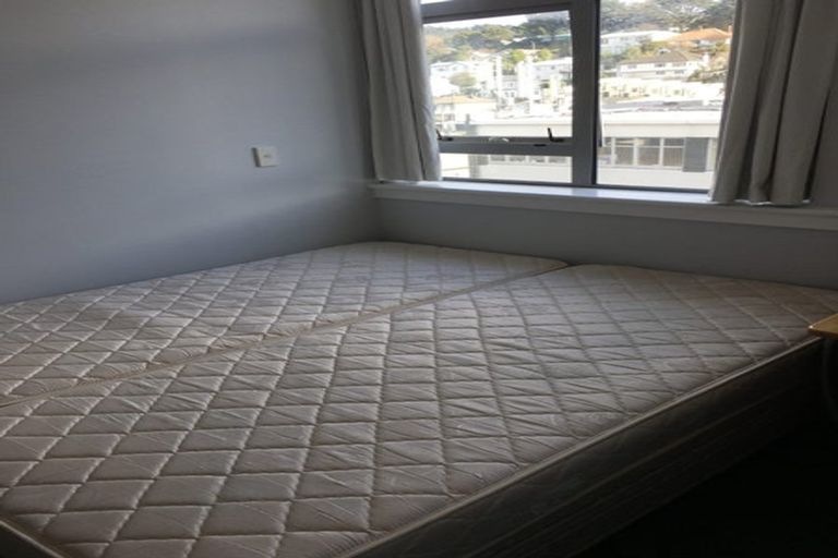Photo of property in Quest/richard Pearse Apartment, 219u8a Willis Street, Te Aro, Wellington, 6011
