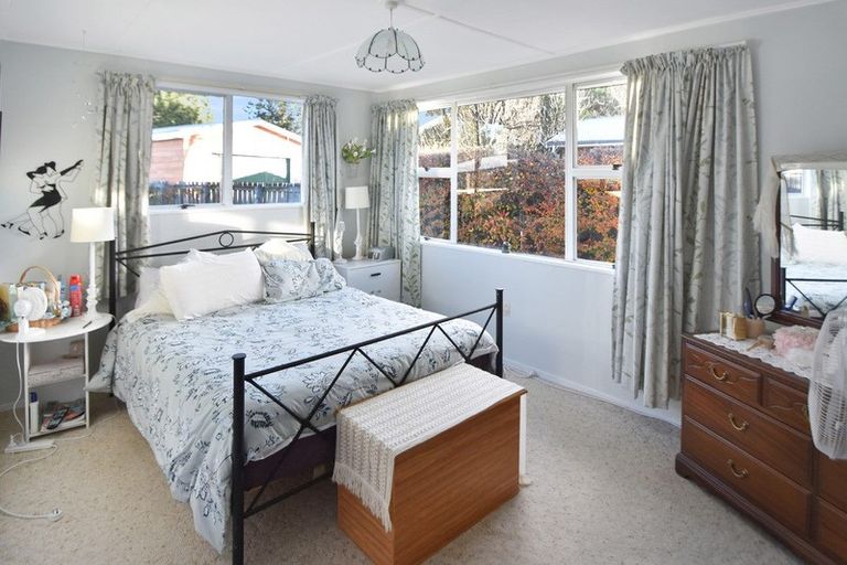 Photo of property in 42 Omahau Crescent, Twizel, 7901