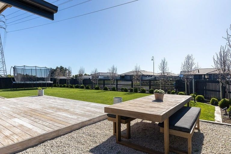 Photo of property in 29 Honeyfield Drive, Whalers Gate, New Plymouth, 4310