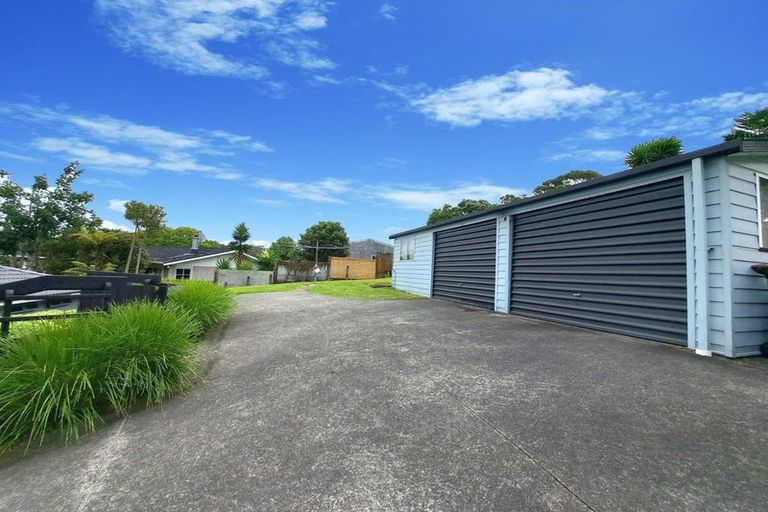 Photo of property in 118 Canongate Street, Birkdale, Auckland, 0626