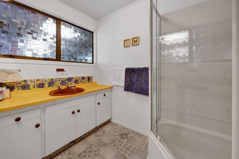 Photo of property in 66 Kent Terrace, Midhirst, Stratford, 4394