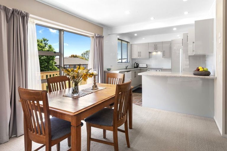 Photo of property in 16 Lake Ora Road, Te Kamo, Whangarei, 0112