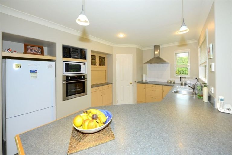 Photo of property in 36 Merrin Street, Avonhead, Christchurch, 8042