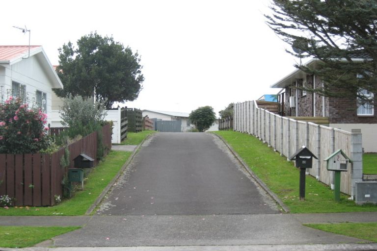 Photo of property in 5c Oleander Place, Bell Block, New Plymouth, 4312
