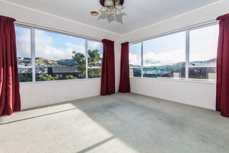 Photo of property in 28 Erris Street, Johnsonville, Wellington, 6037