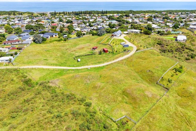 Photo of property in 55a Rangiora Street, Castlecliff, Whanganui, 4501